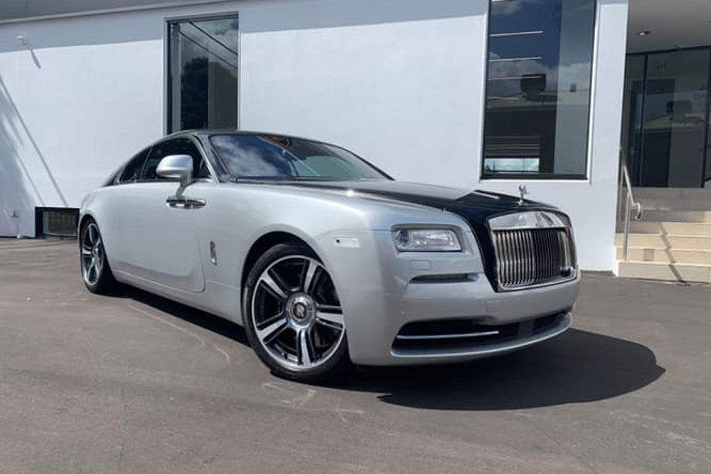 Rolls Royce Wraith - Prestige Car Rentals