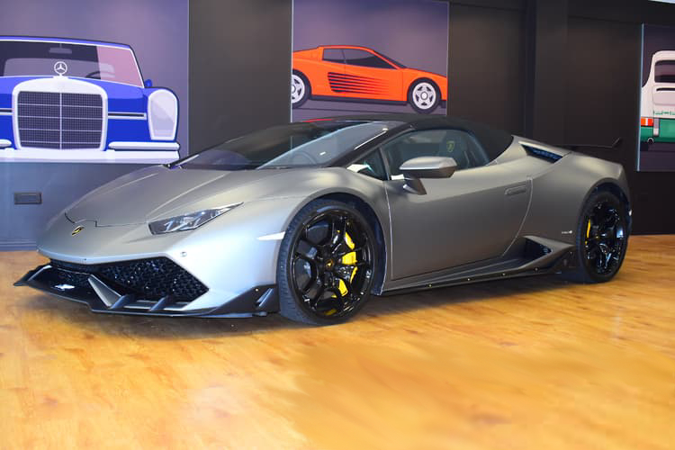 How to Rent a Lamborghini For a Weekend?