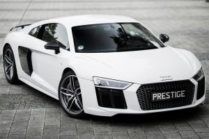 Audi R8 <br> 5.2L Twin Turbo V8