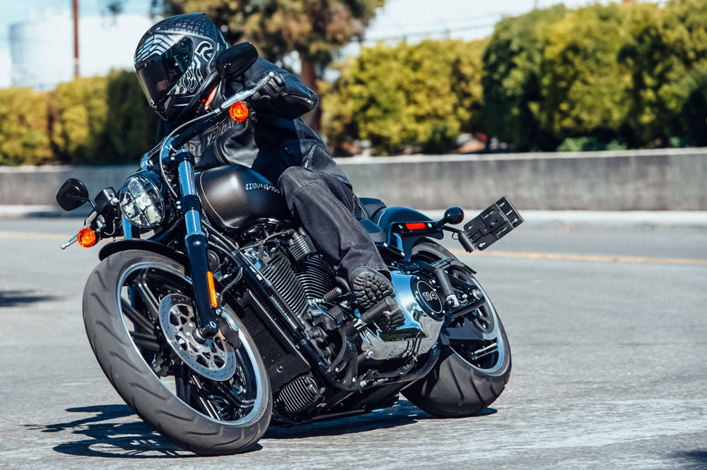 Harley Davidson Breakout </br> 103 cu in 1,690 cc