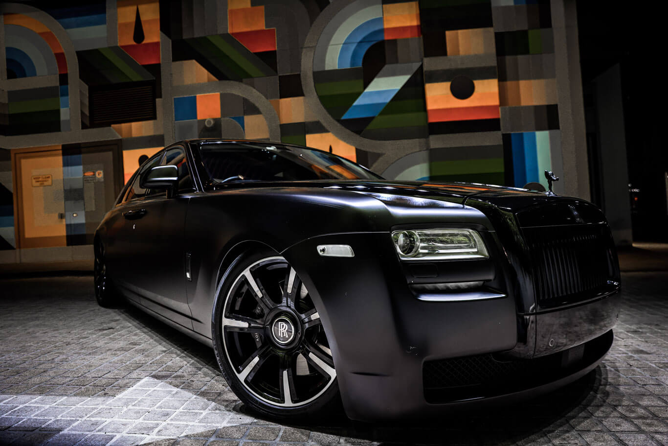 And now for the allelectric RollsRoyce Spectre all 800kplus of it