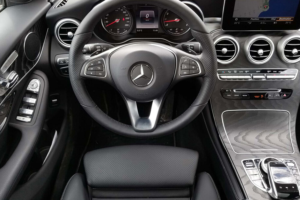 Prestige Rentals - Mercedes GLC300 Car Hire Sydney