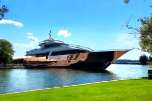 Luxury Yacht Hire in Australia Luxury Yacht Hire in Australia