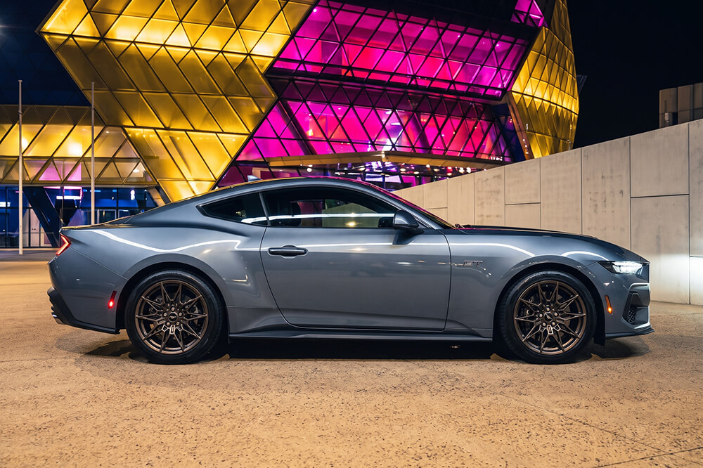 Ford-Mustang-GT-Sport-Car-Hire-Perth-02