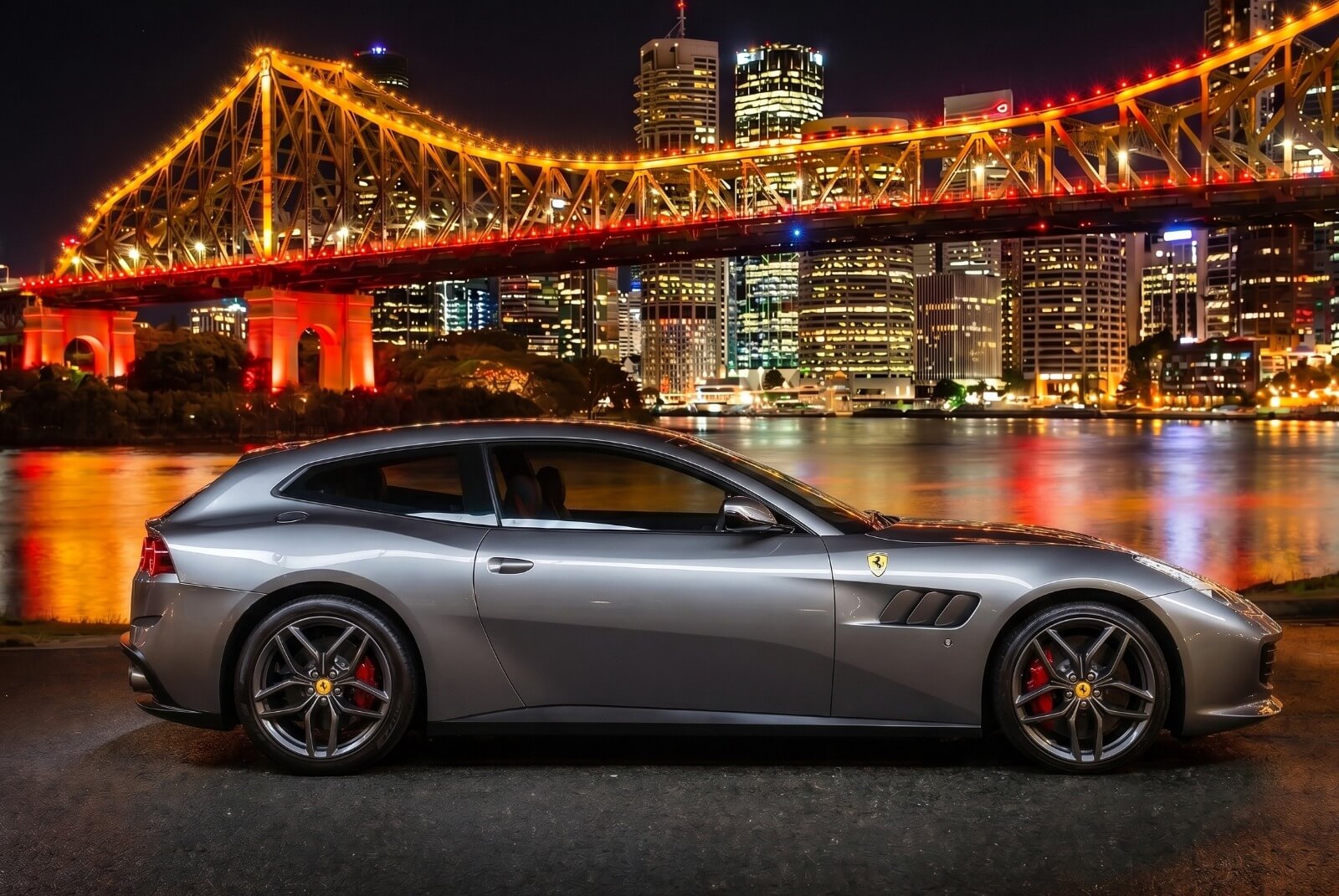 Ferrari-GTC4-Lusso-Car-Hire-Southport-02