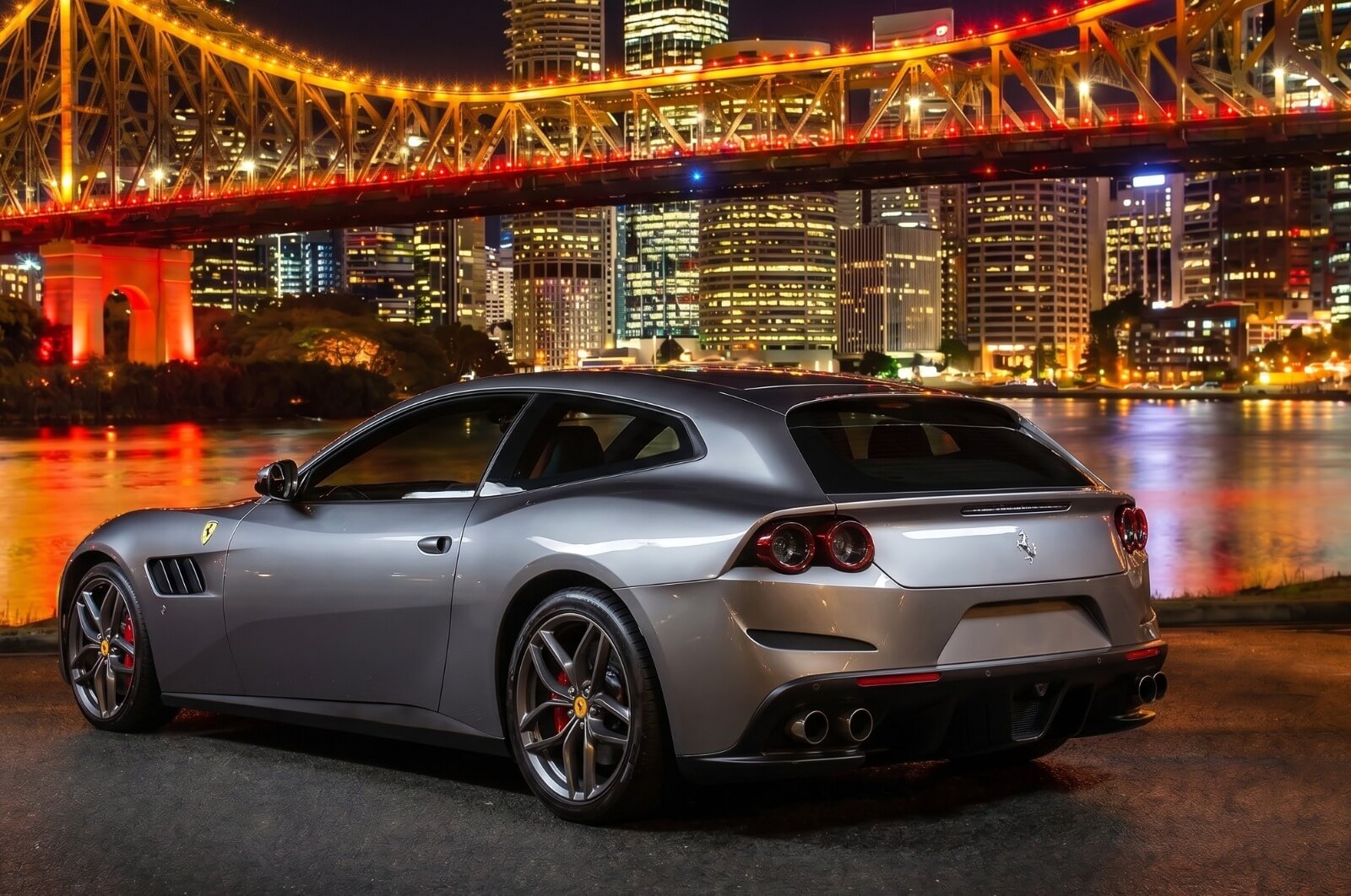 Ferrari-GTC4-Lusso-Car-Hire-Southport-03