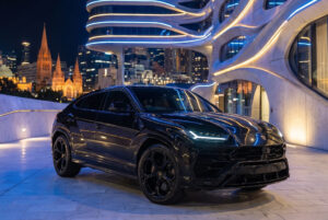 Lamborghini Urus  4.0L Twin Turbo V8
