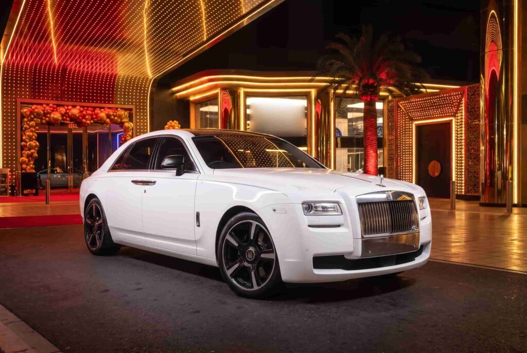 Rolls Royce Ghost  12cyl 6.7L Turbo Petrol