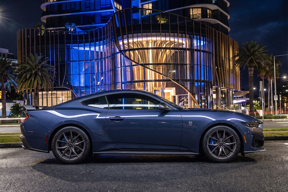 Ford Mustang Dark Horse Sports Car Hire Surfer Paradise 02